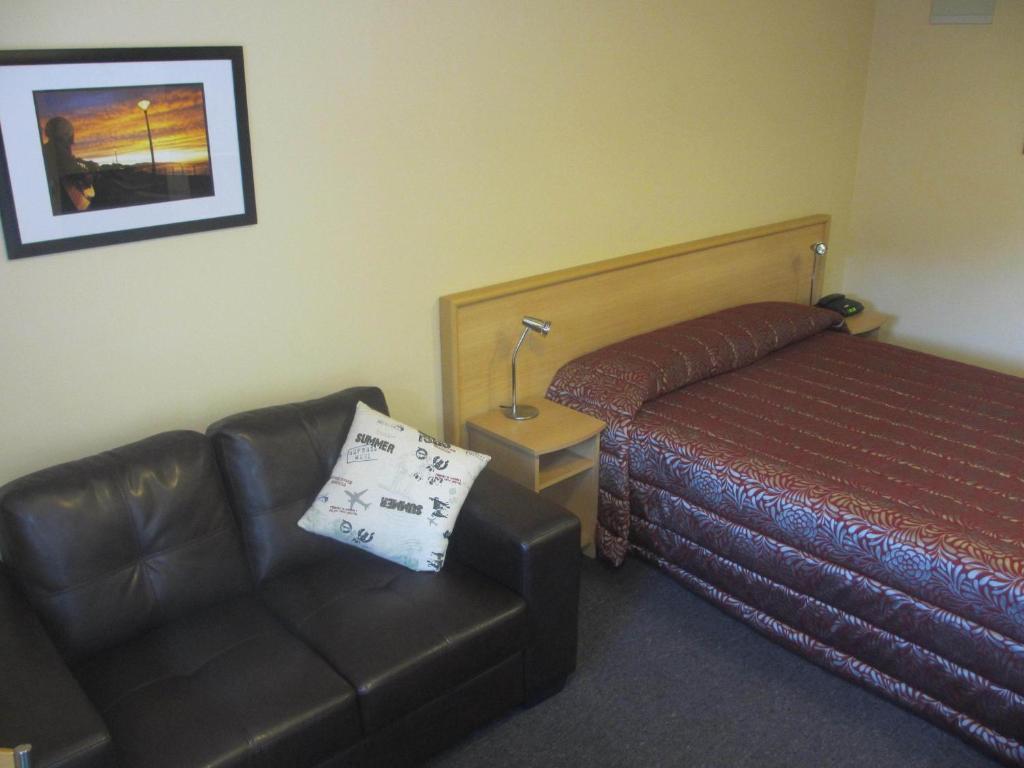 Alhambra Oaks Motor Lodge Dunedin Quarto foto